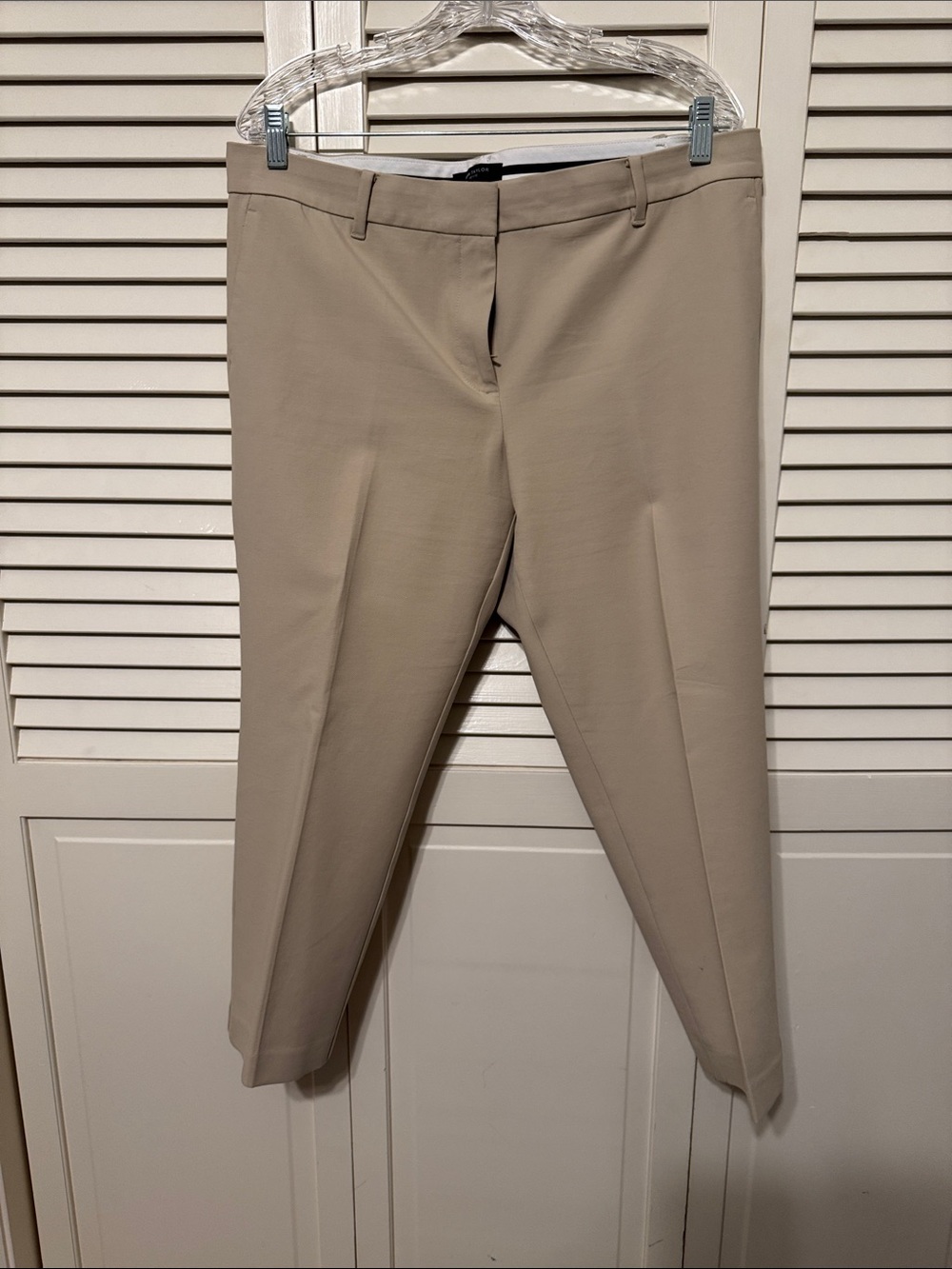 Ann Taylor Dress Pants in Light Tan